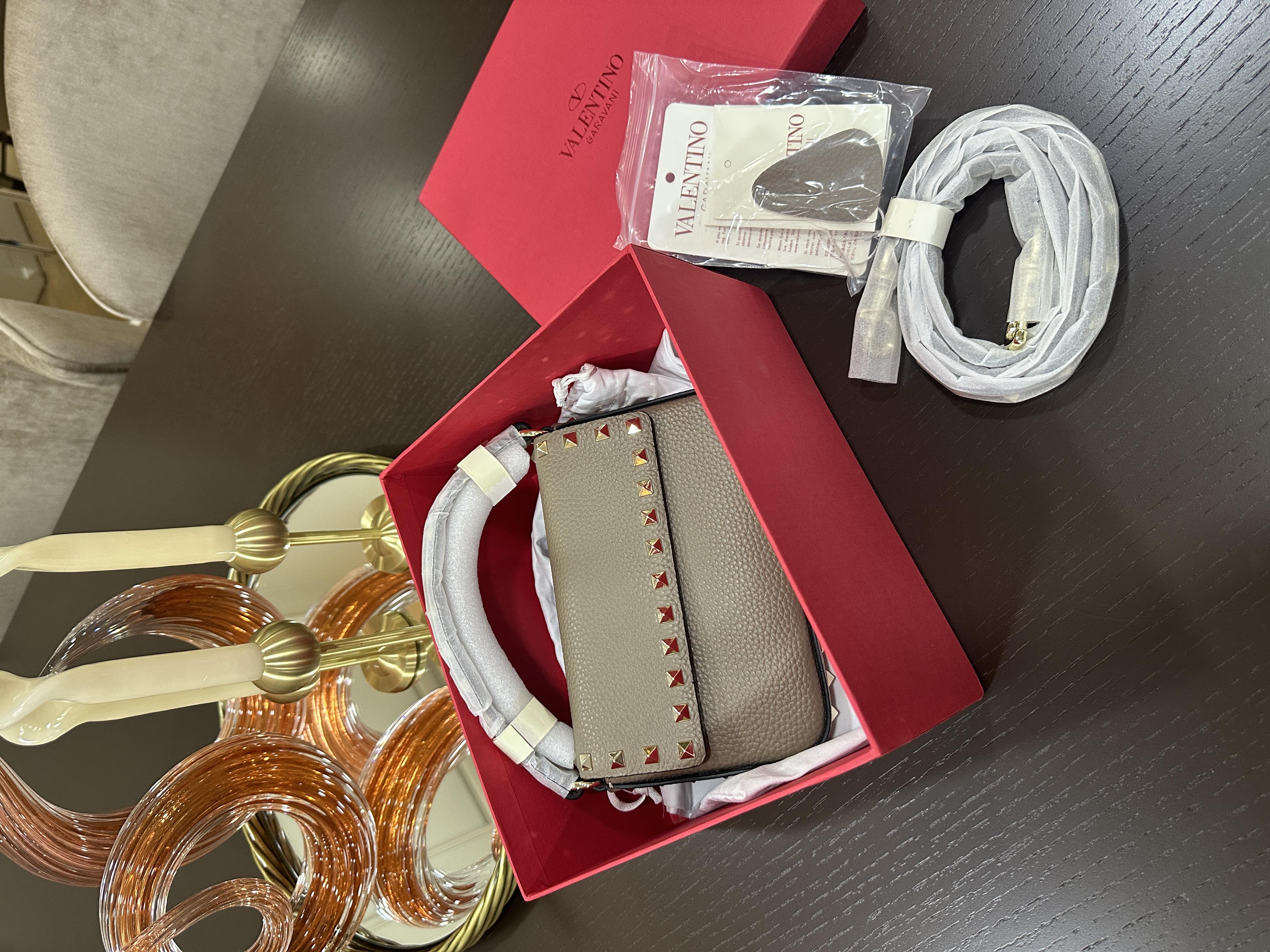 VALENTİNO GARAVANİ BEİGE