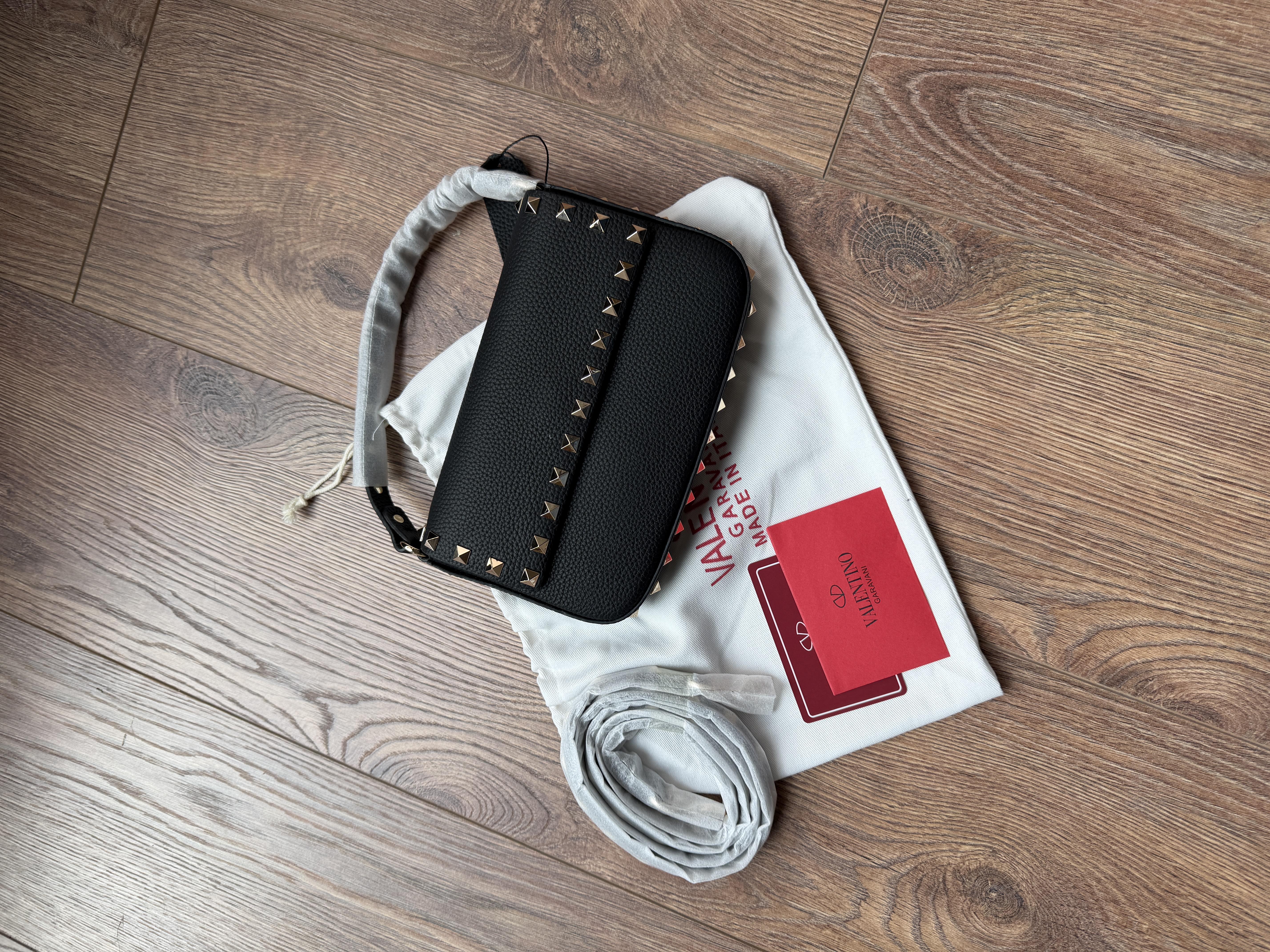 VLTN GARAVANİ BLACK