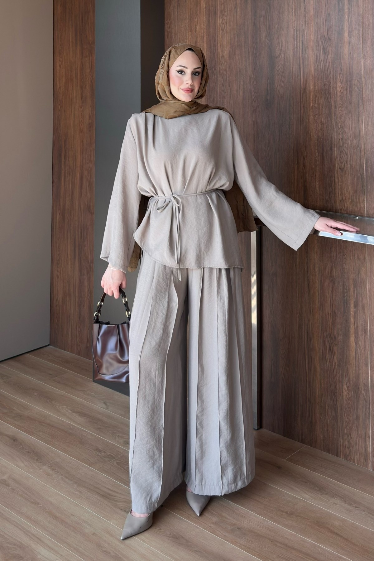 TAKIMAsimetrik Pantolonlu Takım 1188 Vizon