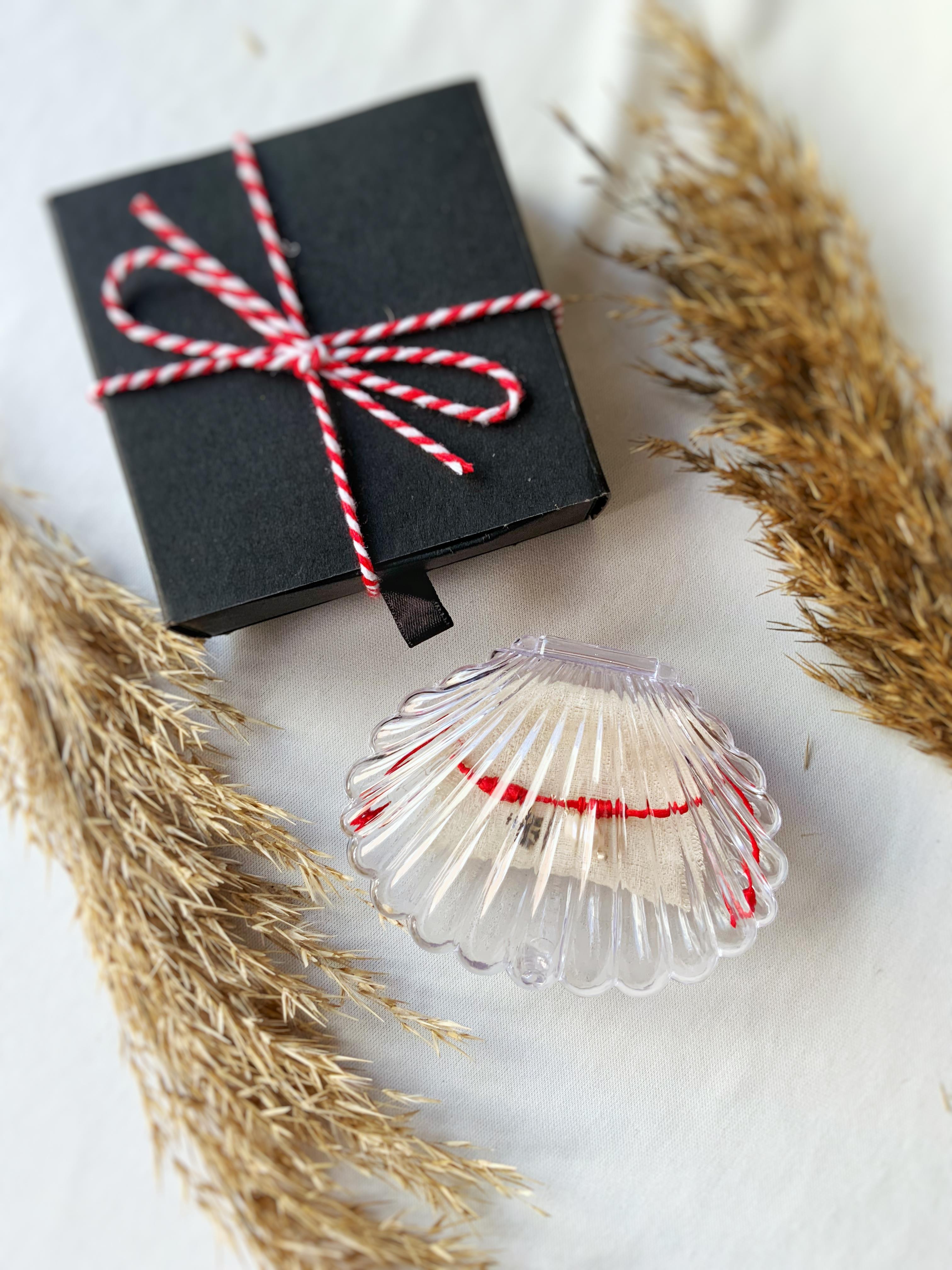 İnci Tanem Bir Tanem