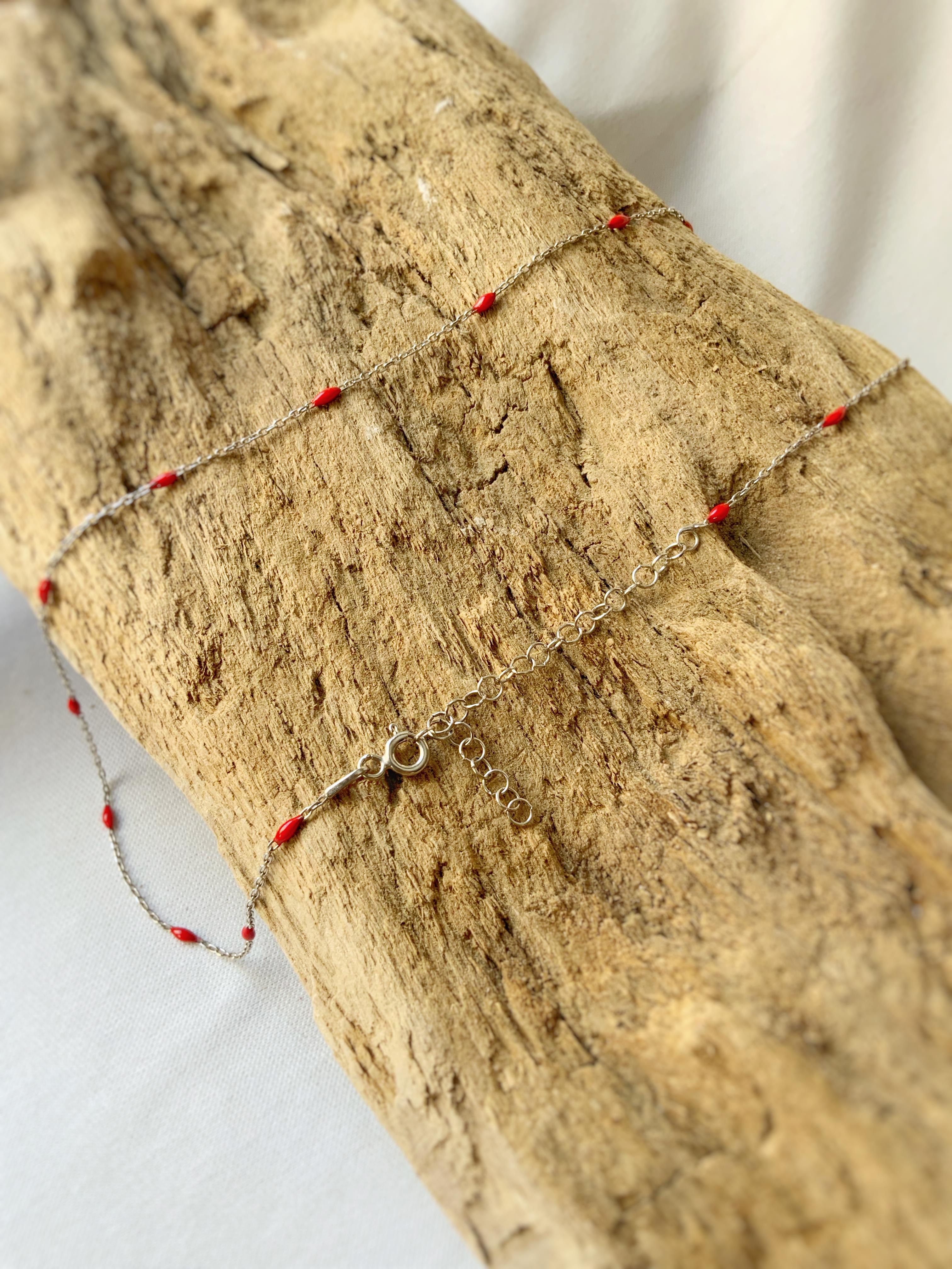 Kırmızı Mineli Gümüş Kolye