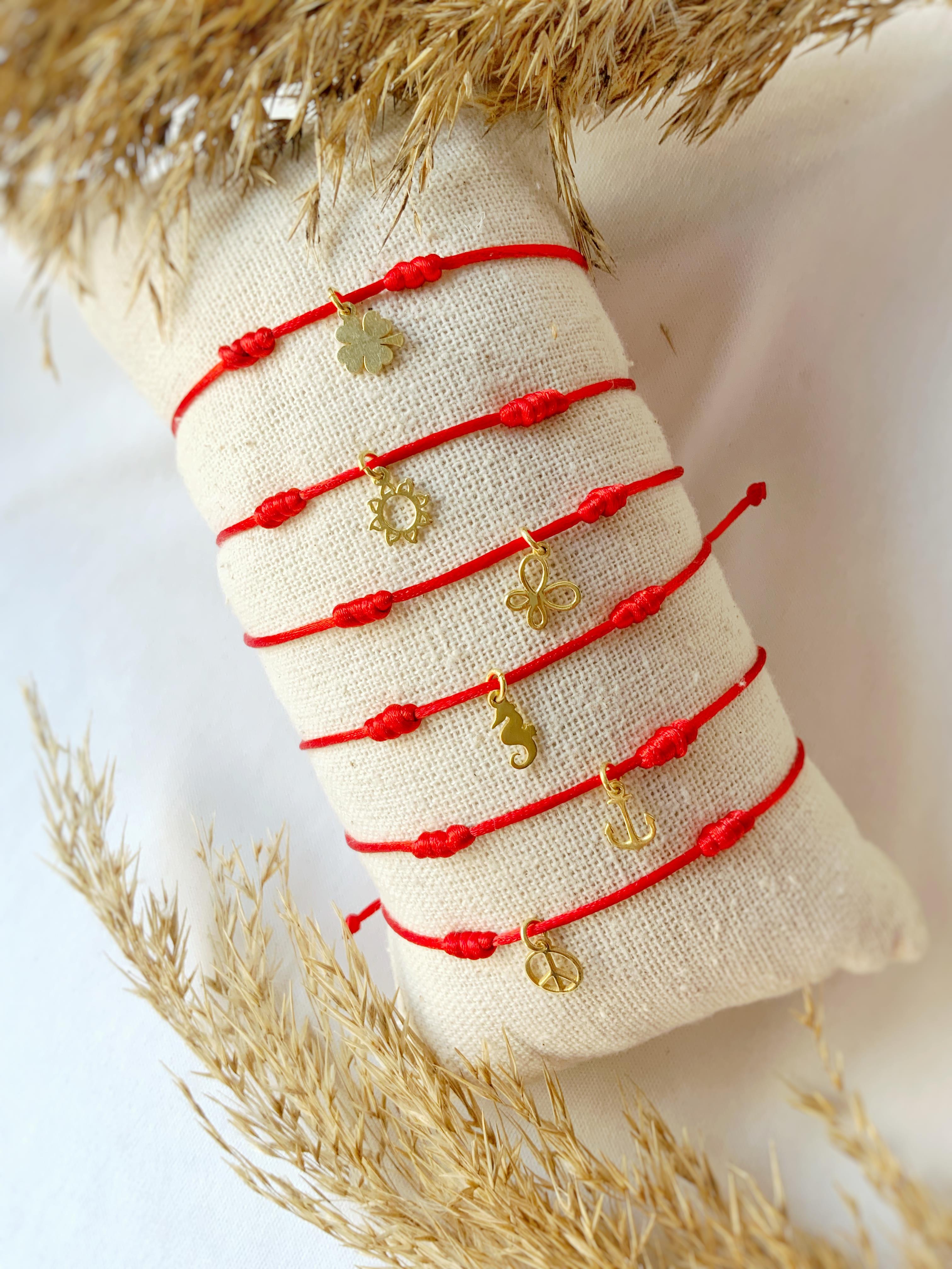 Kırmızı Şans Charmı 