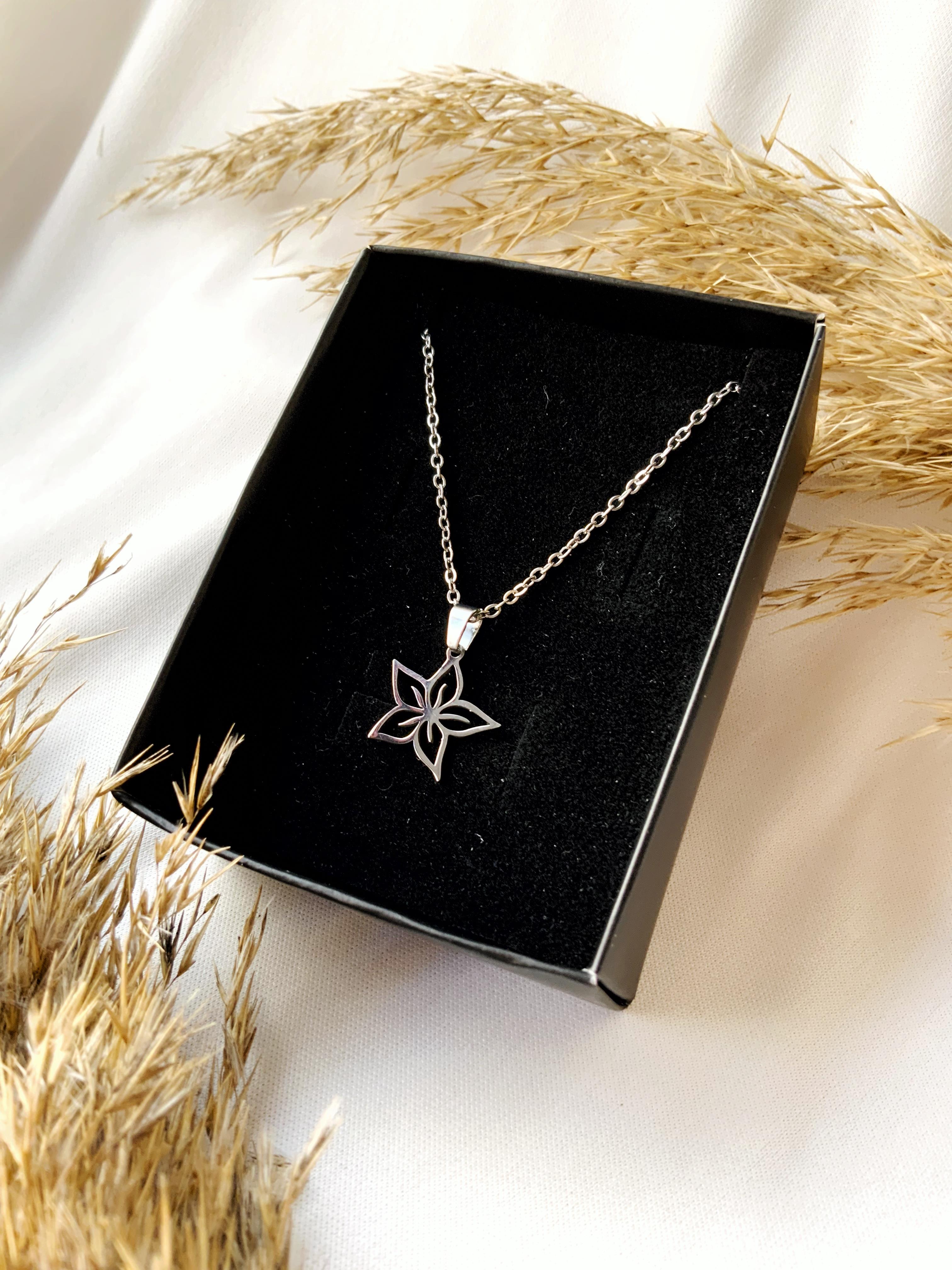 Orkidem Çelik Kolye