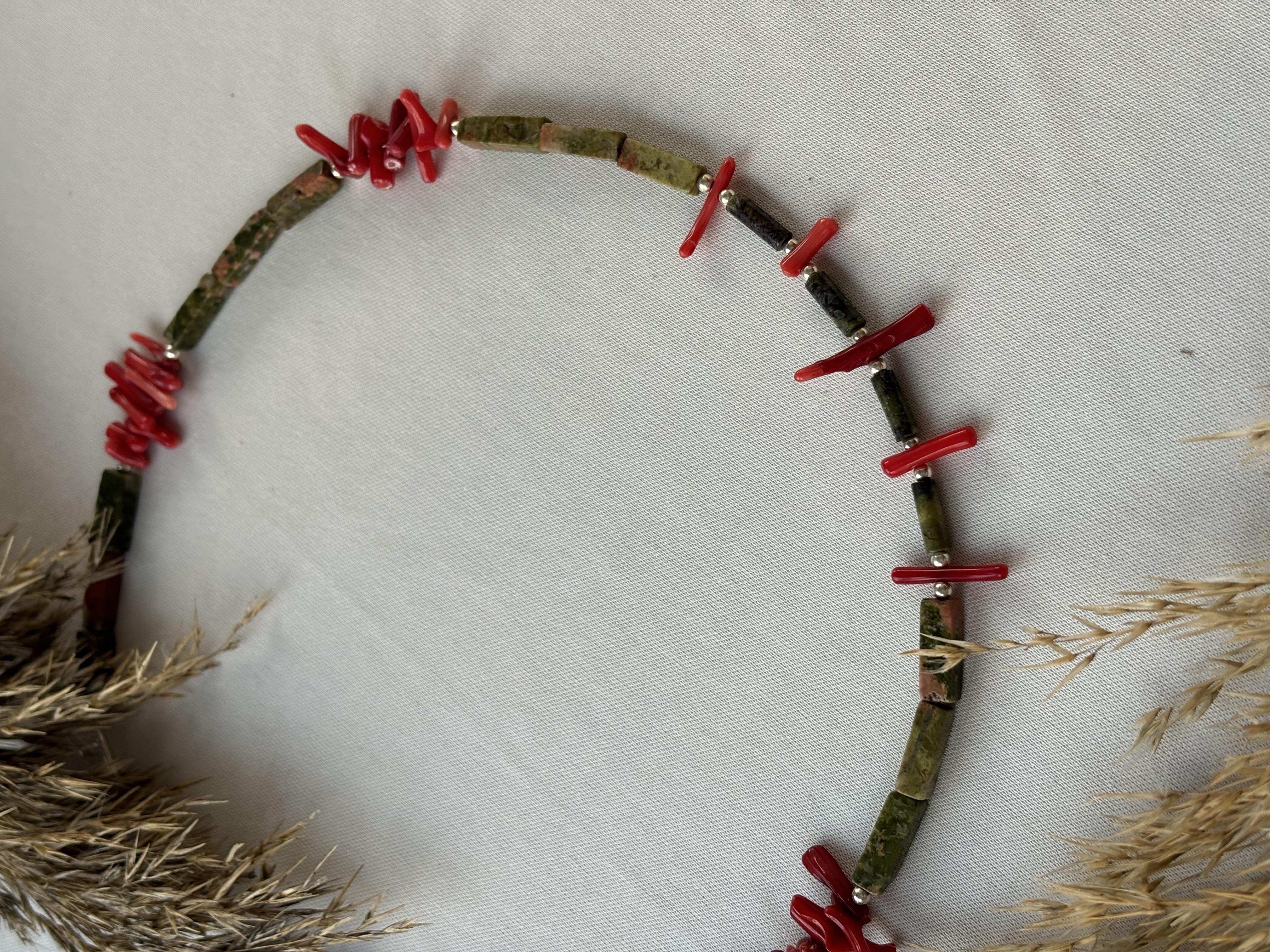 Root Doğaltaş Kolye