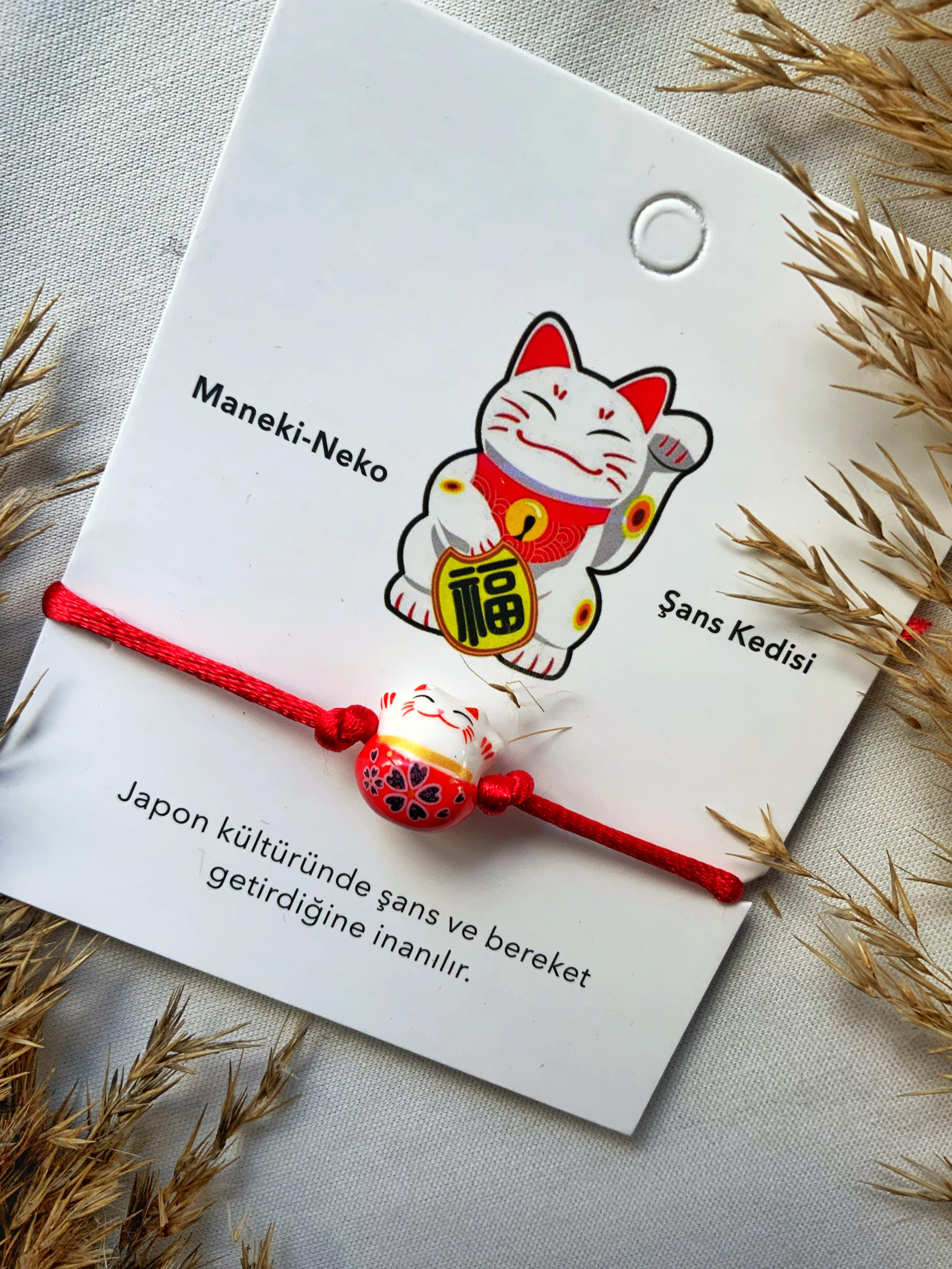 Şans Kedisi Seramik Maneki Neko Hediyelik Bileklik