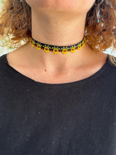 Çiçek Buketi Choker Kolye