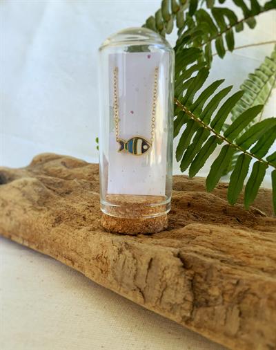 Mineli Çelik Balık Kolye