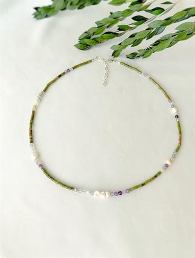 Seher Tanrıçası Doğaltaş Kolye 