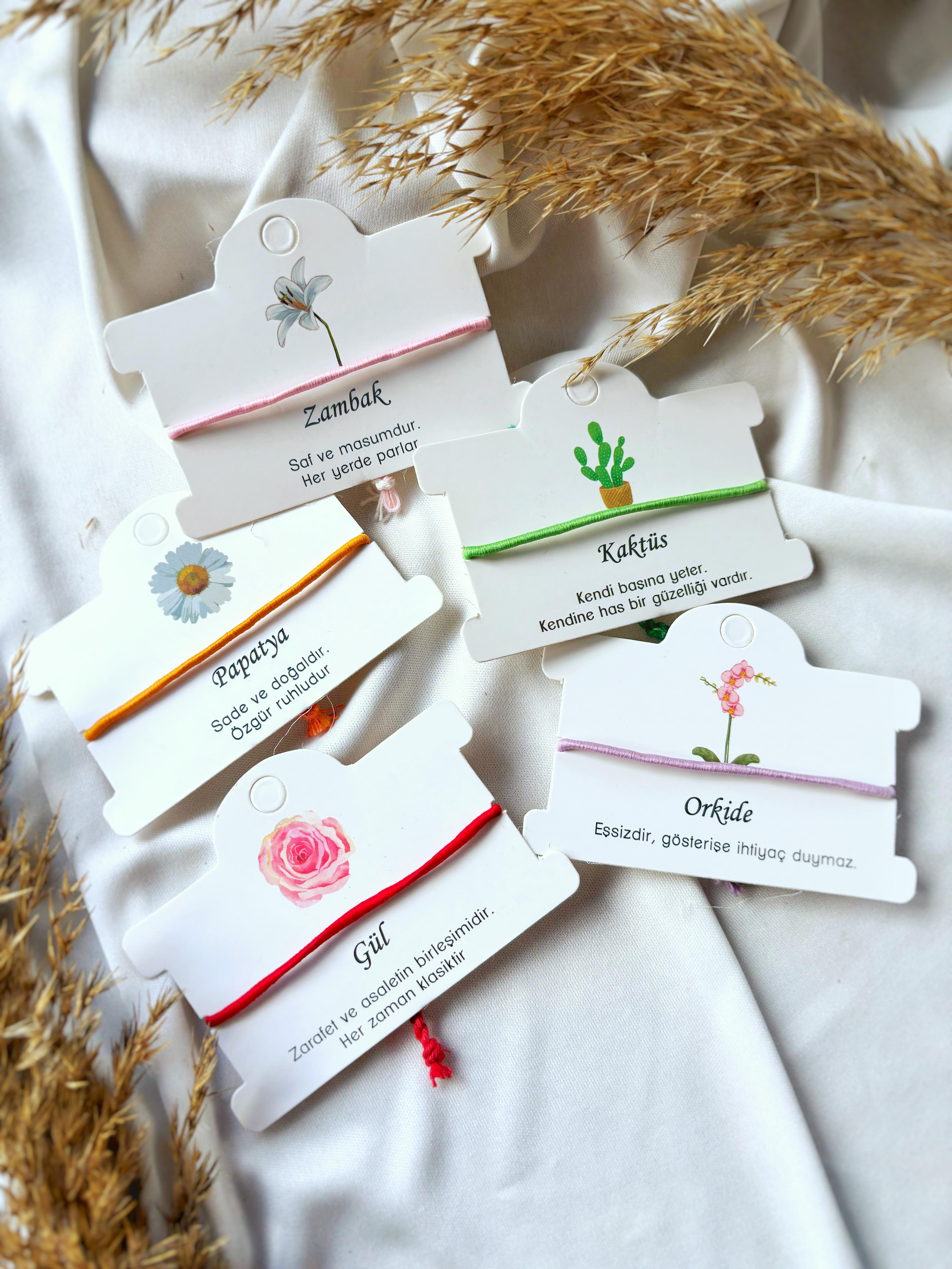 5li İp Arkadaş Bilekliği Seti Çiçek Temalı