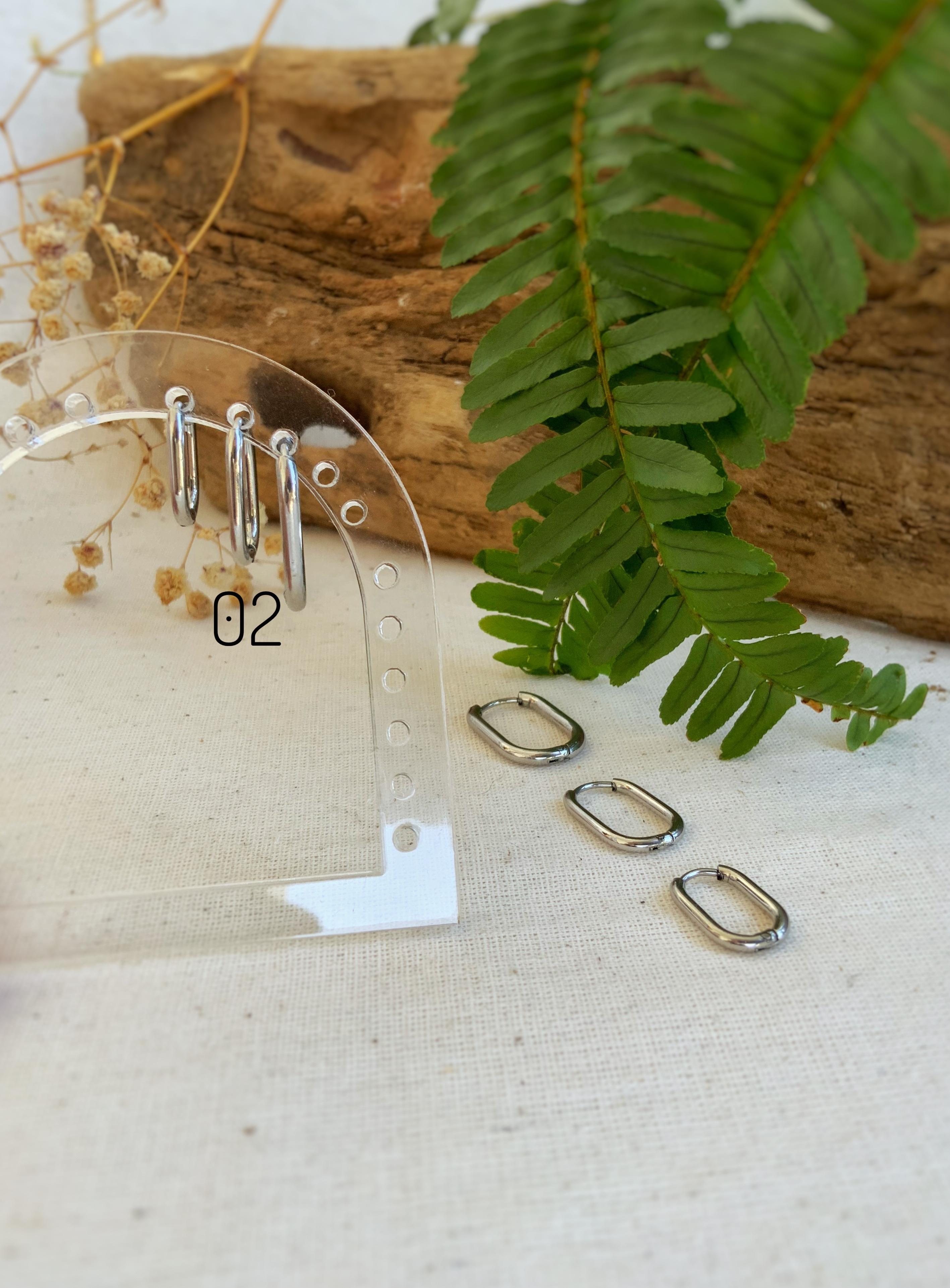 Çelik Oval Gümüş Küpe 02