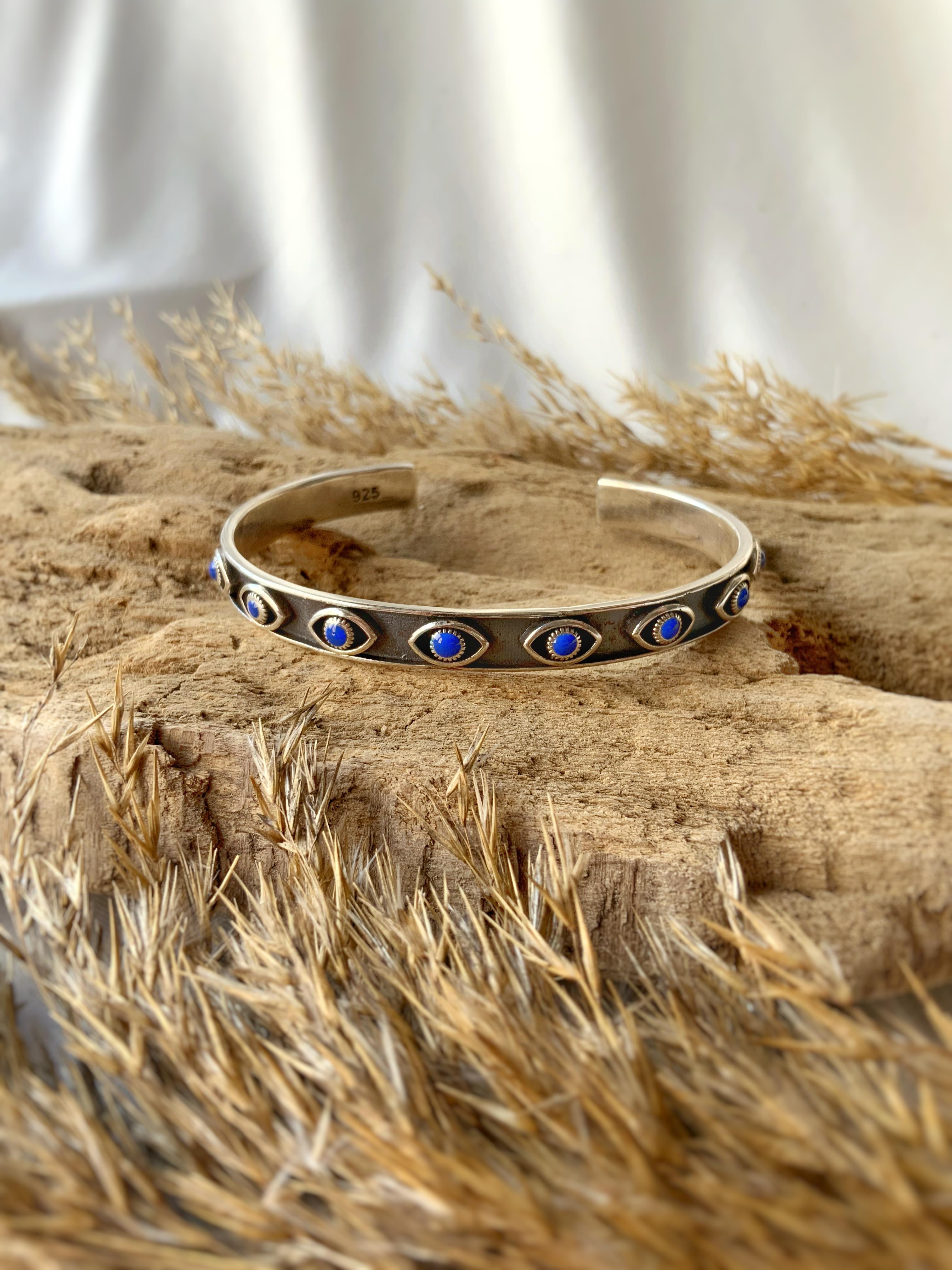 Mavi Göz Detaylı Kelepçe Bileklik