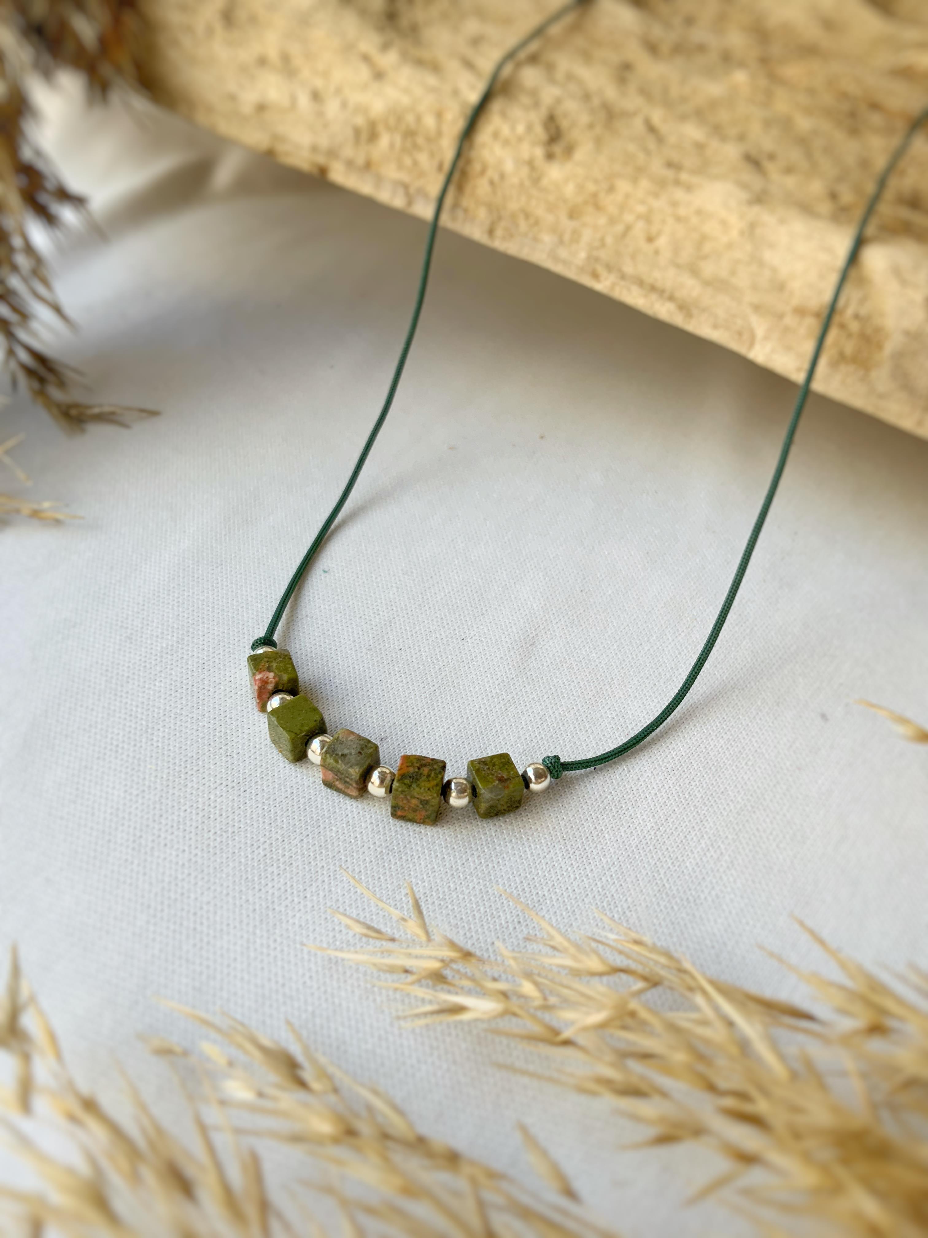 Unakit Minimal Gümüş Kolye