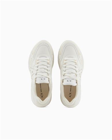 Armani Exchange Kadın Rahat Yüksek Taban AX Logolu Üstü nefes Alabilir Fileli Beyaz-Altın Sneaker XDX195 XV944-Q308
