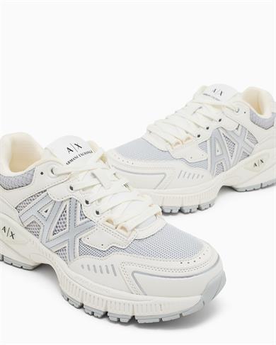 Armani Exchange Kadın Rahat Yüksek Taban AX Logolu Üstü nefes Alabilir Fileli Beyaz-Gümüş Sneaker XDX195 XV944-S137