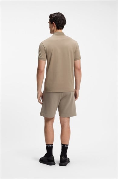 BOSS Erkek Normal Kesim Logo Etiketli Nefes Alabilen Pamuklu Pike Kumaş Kısa Kollu Bej Polo Yaka T-Shirt 50565163-334