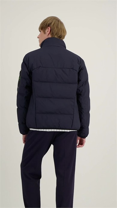 BOSS Erkek Regular Fit Fermuarlı Cepli Kol Cebi Detaylı Su Geçirmez Şişme Lacivert Mont 50569136-402