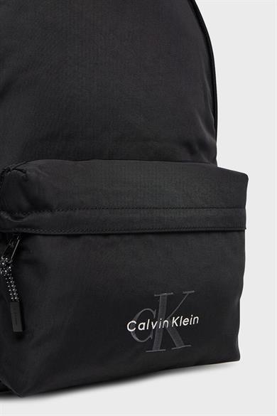 Calvin Klein Erkek Ayarlanabilir Askılı Fermuarlı Ön Cepli Logolu Siyah Sırt Çantası LV04D3114G-UB1