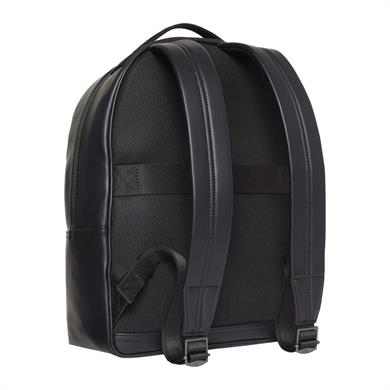 Calvin Klein Erkek Ayarlanabilir Askılı Fermuarlı Ön Cepli Siyah Sırt Çantası LV04D3246G-UB1