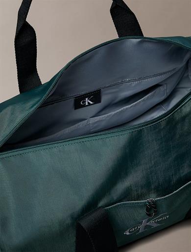 Calvin Klein Erkek Çıkarılabilir Uzun Askılı Fermuarlı CK Logolu Yeşil Omuz Çantası LV04D3115G-60S