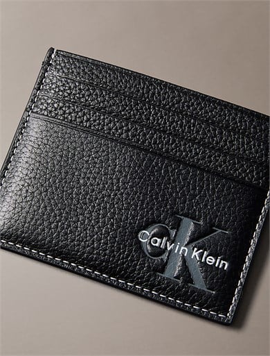 Calvin Klein Erkek Dokulu Hakiki Deri Yüzey CK Logo Desenli Siyah Cüzdan LV04D1269G-UB1