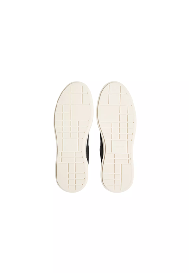 Calvin Klein Erkek Düşük Bilekli CK Logo Detaylı Deri Siyah Sneaker HM0HM02137-0GM