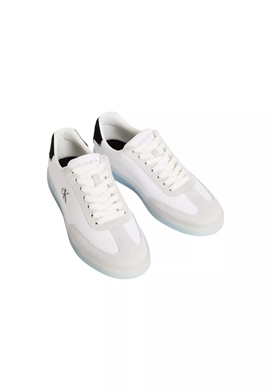 Calvin Klein Erkek Düşük Bilekli CK Logo Detaylı Topuk Kısmında Süet Detaylı Beyaz Sneaker HM0HM02126-01W