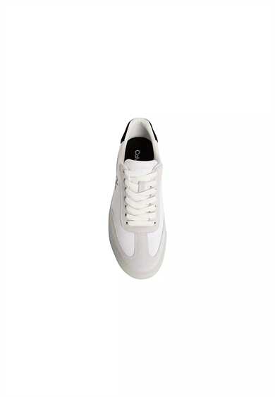 Calvin Klein Erkek Düşük Bilekli CK Logo Detaylı Topuk Kısmında Süet Detaylı Beyaz Sneaker HM0HM02126-01W