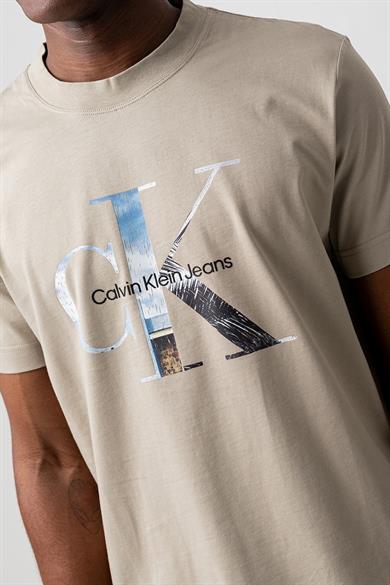 Calvin Klein Erkek Kısa Kol CK Yazı Detay Bisiklet Yaka Bej T-Shirt J30J327483-PAH