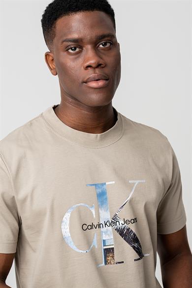 Calvin Klein Erkek Kısa Kol CK Yazı Detay Bisiklet Yaka Bej T-Shirt J30J327483-PAH