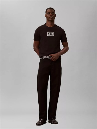 Calvin Klein Erkek Regular Fit Kutu Logo Grafik Baskılı Bisiklet Yaka Kısa Kollu Siyah T-Shirt LV04RH818G-UB1