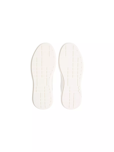 Calvin Klein Kadın Bağcıklı Rahat Taban Logo Detaylı Deri Günlük Beyaz-Siyah Sneaker YW0YW01947-06X