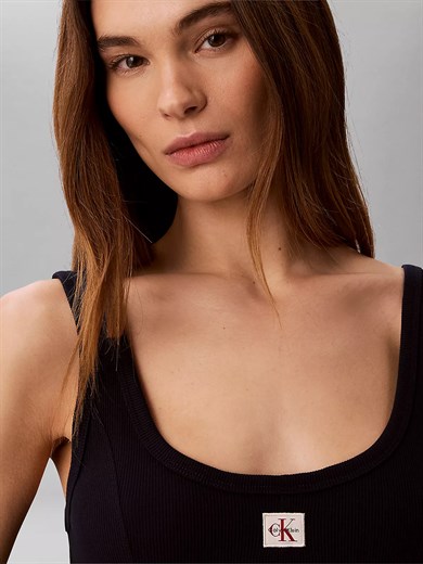Calvin Klein Kadın Dar Kalıp Yuvarlak Yakalı CK Logo Etiketli Askılı Mini Lacivert Elbise LV047G215G-CEF