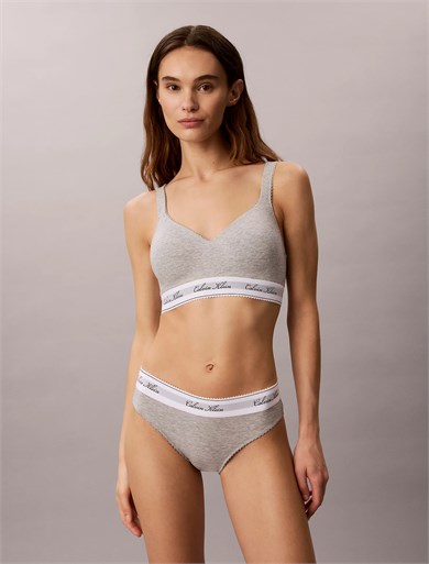 Calvin Klein Kadın İnce Askılı Pamuklu Logo Detaylı Elastik Bel Bantlı Gri Bralet LV00QF9071-P7A