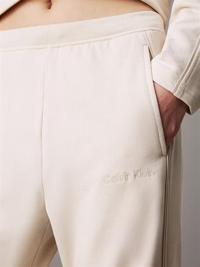 Calvin Klein Kadın Lastikli Paça Regular Fit Normal Paça Bej Eşofman Altı 000QS7262E-JB1