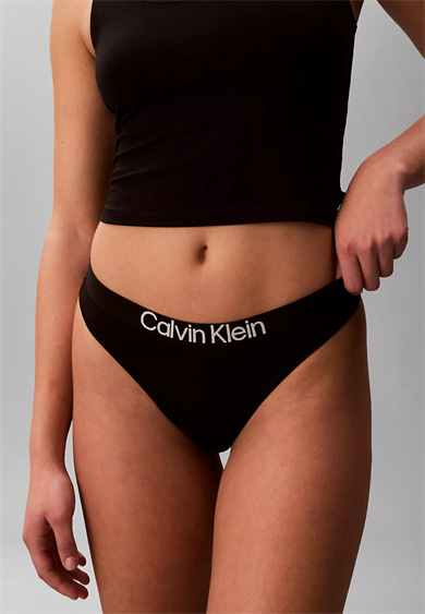 Calvin Klein Kadın Logo Detaylı Elastik Bel Bantlı Pamuklu Üçlü Paket Siyah Bikini Altı LV00QD5397-UB1