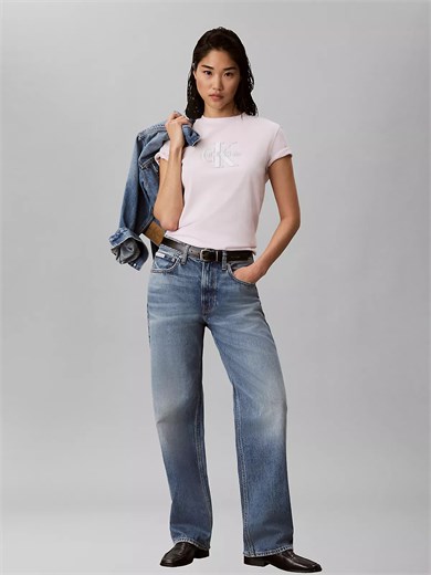 Calvin Klein Kadın Normal Kalıp CK Logo Baskılı Yuvarlak Yakalı Kısa Kollu Pembe T-Shirt LV047H800G-3FS