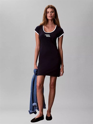 Calvin Klein Kadın Normal Kalıp Yuvarlak Yakalı Logo Baskılı Kısa Kollu Mini Lacivert Elbise LV047G212G-CEF