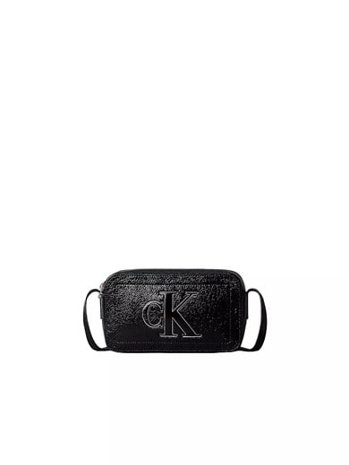 Calvin Klein Calvin Klein Kadın Parlak Dokulu Monogram Logolu Ayarlanabilir Çapraz Askılı Fermuarlı Siyah Çanta LV04F3685G-UB1