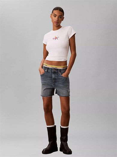 Calvin Klein Kadın Slim Fit Yuvarlak Yakalı Pamuklu CK Logo Baskılı Kısa Kollu Beyaz T-Shirt LV047G832G-YAF
