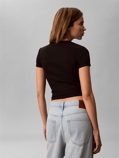 Calvin Klein Kadın Slim Fit Yuvarlak Yakalı Logo Detaylı Kısa Kollu Siyah T-Shirt LV047G816G-UB1