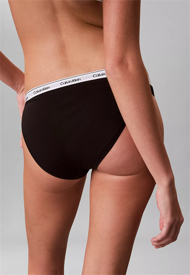 Calvin Klein Kadın Slim Fit  Bel Lastikli Calvin Klein Yazılı Siyah Bikini Altı 000QD5208E-UB1
