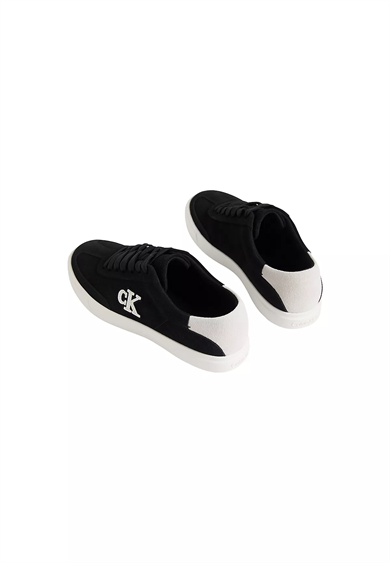 Calvin Klein Kadın Süet Deri Rahat ve Düz Taban CK Logolu Siyah Sneaker HW0HW03144-0GM
