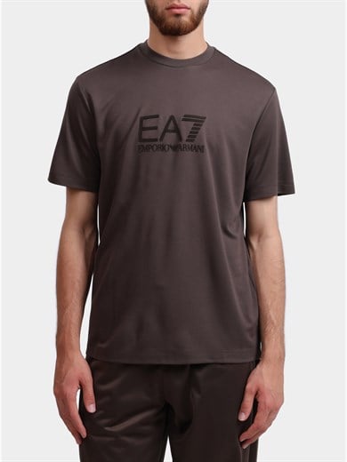 EA7 Ea7 Erkek Normal Kesim Göğüste EA7 Logolu Yuvarlak Yaka Kısa Kollu Kahverengi T-Shirt 7M000092 AF13870-U6139