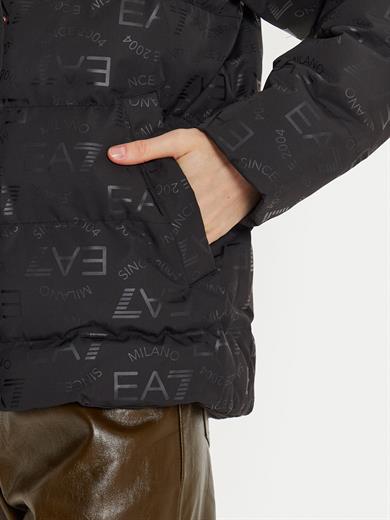Ea7 Kadın Kapitoneli Rüzgar Geçirmez Fermuar Kapamalı Fermuarlı Siyah Ceket 6DTB12 TNGGZ-1200