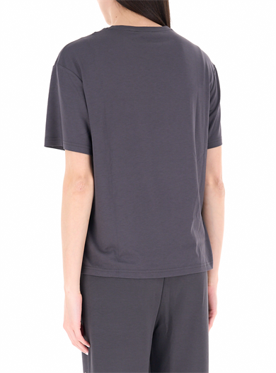 Ea7 Kadın Normal Kalıp Yuvarlak Yakalı Metalik Logo Detaylı Viskoz Karışımlı Kısa Kollu Gri T-Shirt 7W000189 AF13919-U8111