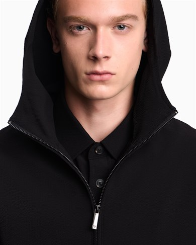 Emporıo Armani Erkek Kuş ve Kaz Tüyü Dolgulu Normal Kesim Kapüşonlu Uzun Kollu Siyah Ceket EM006752 AF28011-UC001