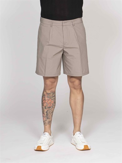 Emporıo Armani Erkek Normal Kalıp Pileli Pamuklu Kahverengi Şort & Bermuda EM005900 AF25633-U6161