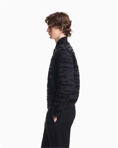 Emporıo Armani Erkek Regular Fit Monogram Desenli Fermuarlı Cepli Kaz Tüyü Dolgulu Bomber Siyah Ceket EM006731 AF19870-FC056