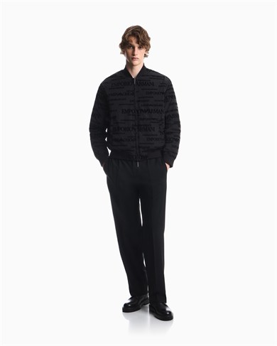 Emporıo Armani Erkek Regular Fit Monogram Desenli Fermuarlı Cepli Kaz Tüyü Dolgulu Bomber Siyah Ceket EM006731 AF19870-FC056