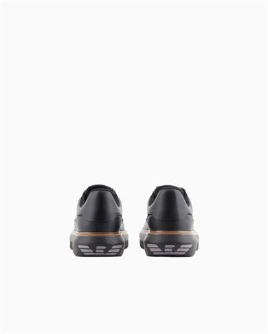 Emporıo Armani Erkek Topuk Kısmı Logo Desenli Kalın Rahat Taban Bağcıklı Siyah Sneaker EM003067 AF10848-UC001